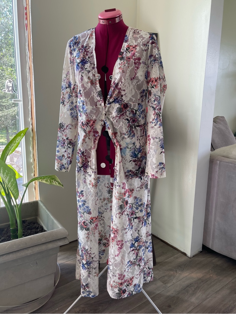 EN CRÈME Floral Lace Midi Duster Cardigan Coverup - Picture 5 of 12